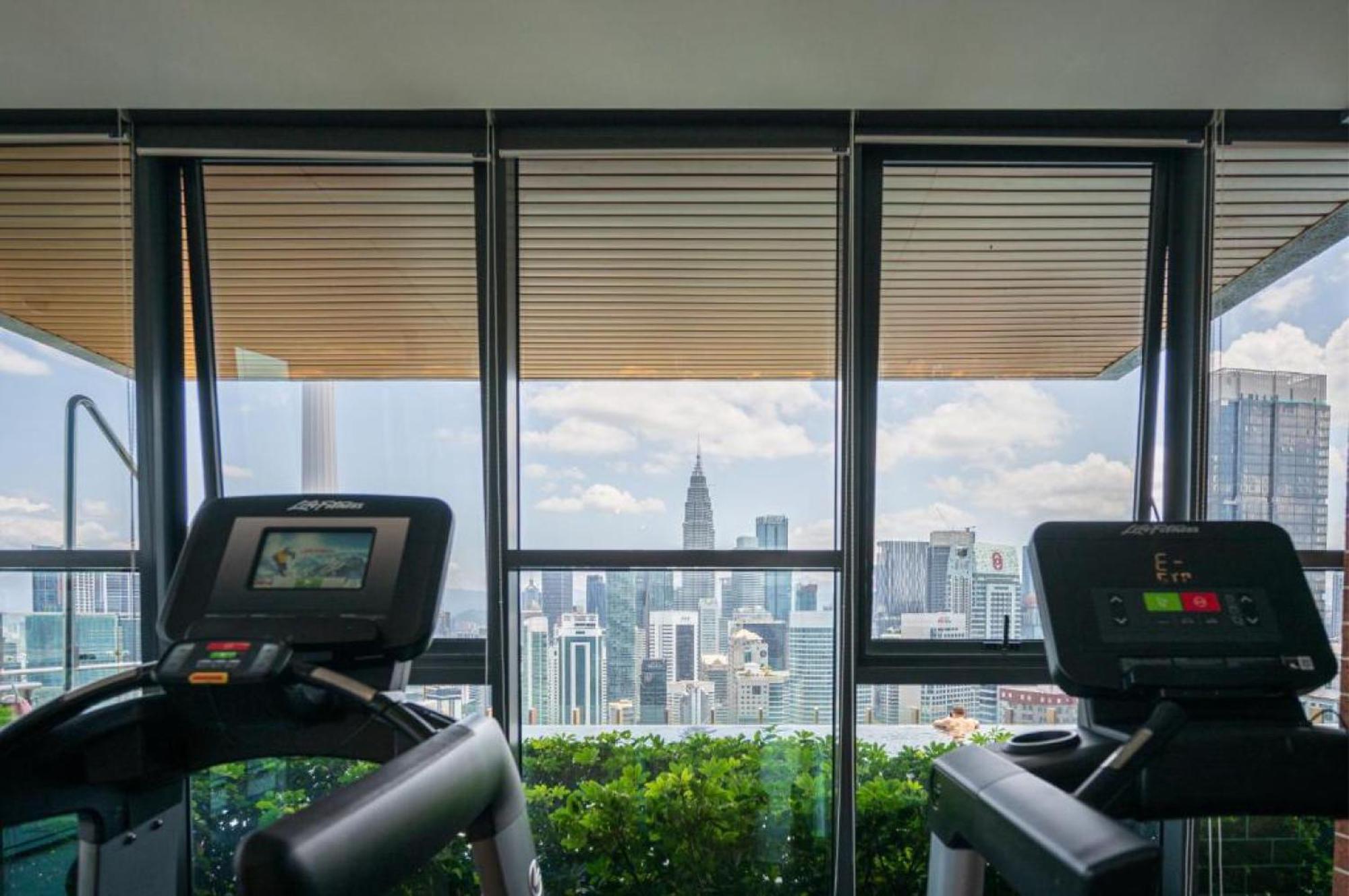Ceylonz Suites Klcc By Staybliss Kuala Lumpur Exterior photo